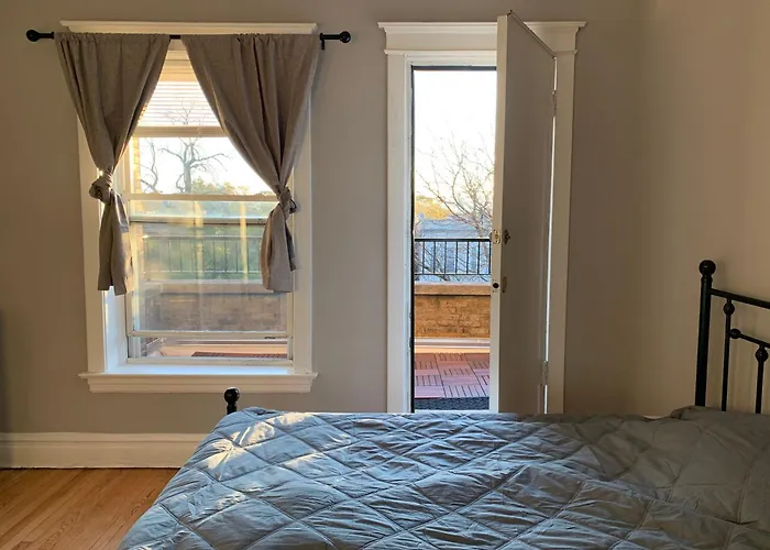 Entire With Private Balcony