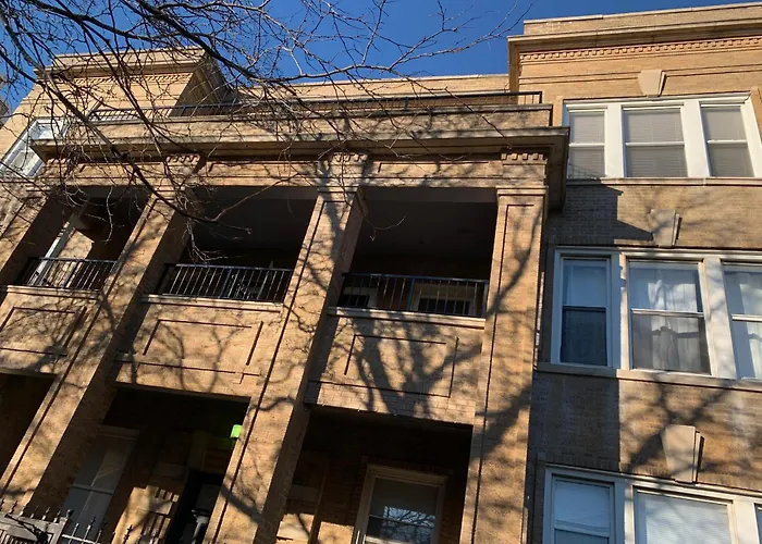 Entire With Private Balcony Апартаменты