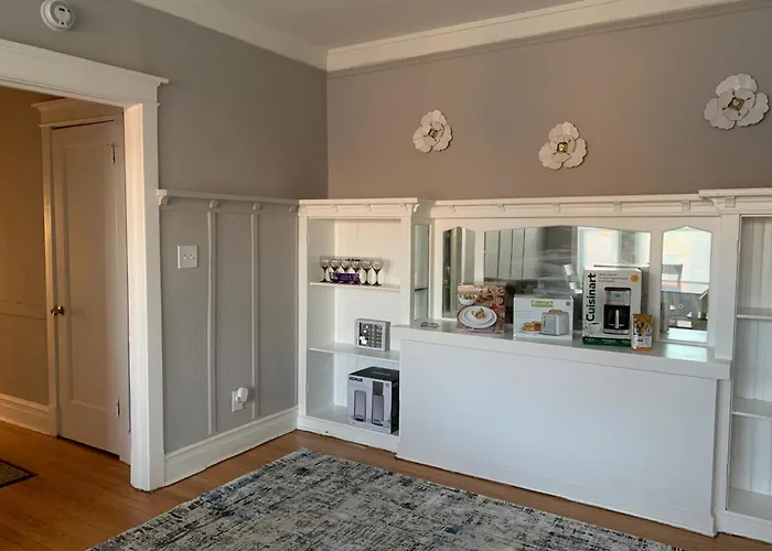 Апартаменты Entire With Private Balcony