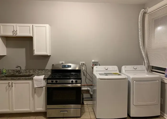Entire With Private Balcony Апартаменты
