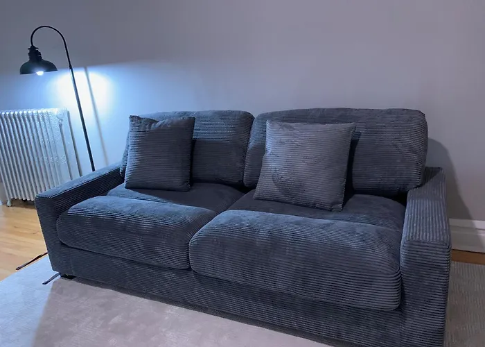 Entire With Private Balcony